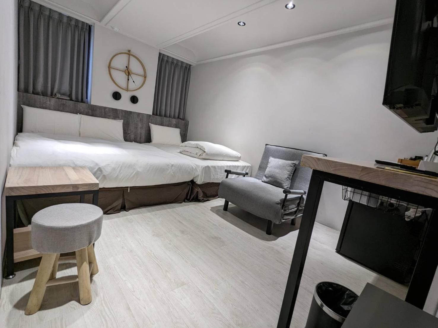 亞馨文旅 Yeshome Hotel Хуалянь Экстерьер фото